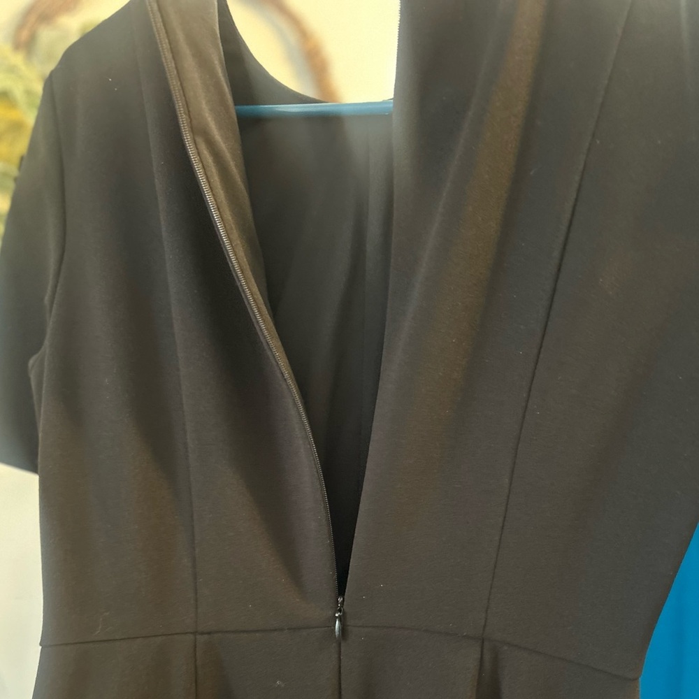 Donna Morgan Classic Black Dress - Picture 7 of 11